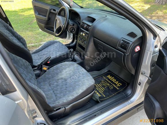 Değişensiz Temiz Opel Astra