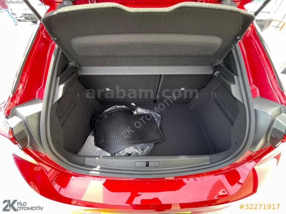 2K OTOMOTİVDEN 2025 OPEL CORSA 1.2 EDİTON AT8 K.KARTI GEÇERLİDİR