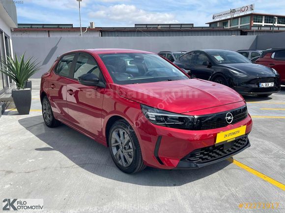 2K OTOMOTİVDEN 2025 OPEL CORSA 1.2 EDİTON AT8 K.KARTI GEÇERLİDİR