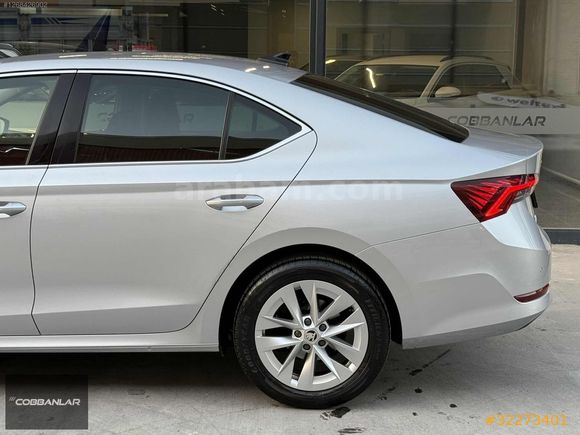 2022 SKODA OCTAVİA 1.5 E-TEC PREMİUM HATASIZ BOYASIZ 187.000KM