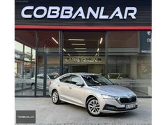 2022 SKODA OCTAVİA 1.5 E-TEC PREMİUM HATASIZ BOYASIZ 155.000KM