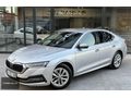 2022 SKODA OCTAVİA 1.5 E-TEC PREMİUM HATASIZ BOYASIZ 187.000KM