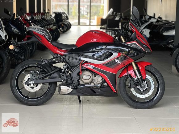 SRK 250 RS** NAKİT:169.740 TL-12 TAKSİT:190.109 TL