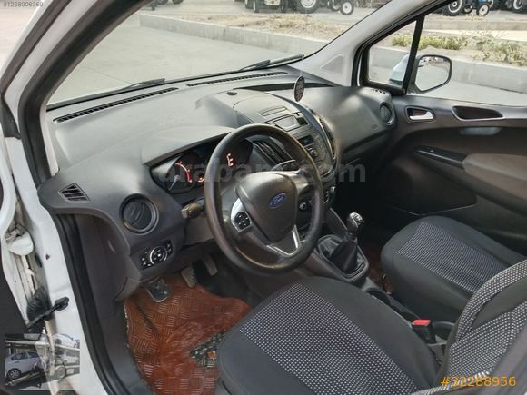 Hatasız değişensiz Fort Courier 1.6 turbo Hususi Otomobil vizeli