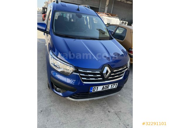 Sahibinden Renault Express Combi 1.5 BlueDCI Touch 2023 Model 