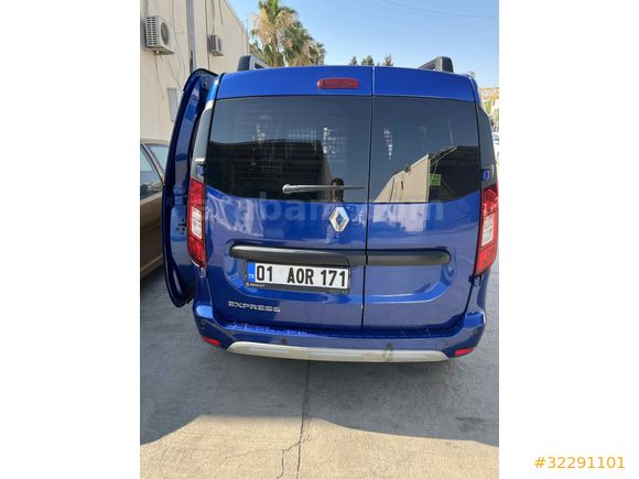 Sahibinden Renault Express Combi 1.5 BlueDCI Touch 2023 Model 