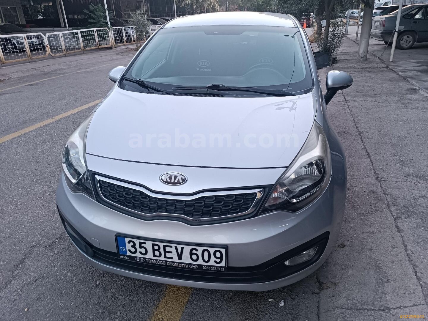 Galeriden Kia Rio 1.4 CVVT Natty 2013 Model Manisa 1