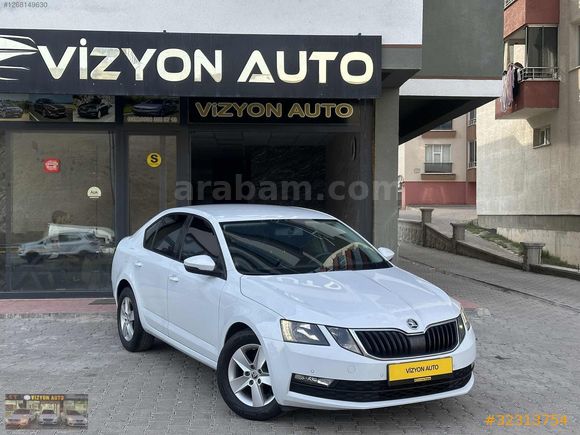 VİZYONDAN 126 BİN KM HATASIZ BOYASIZ DEĞIŞENSIZ CAM GİBİ