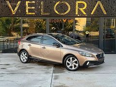 VELORA MOTORS 2014 VOLVO V40 CROSS COUNTRY ISITMA/CAM TAVAN