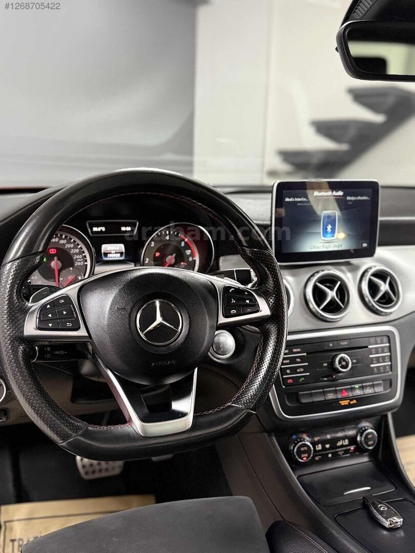 KARADAŞ OTOMOTİV DEN MERCEDES-BENZ GLA 180d LANSMAN 4