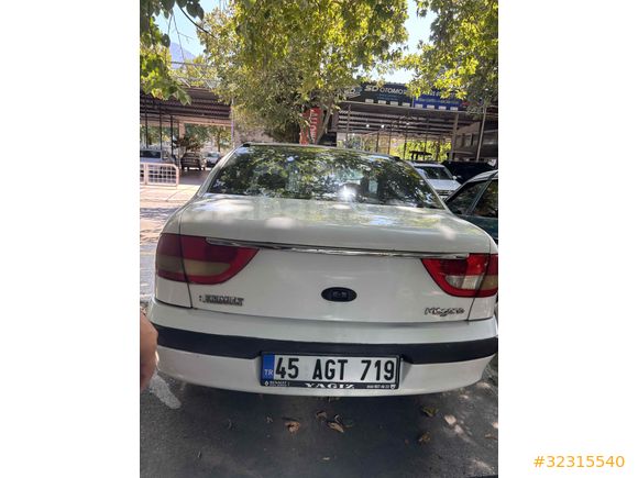 Galeriden Renault Megane 1.9 DTi RXE 2000 Model Manisa