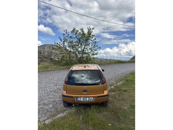 Sahibinden Opel Corsa 1.3 CDTI Essentia 2004 Model 