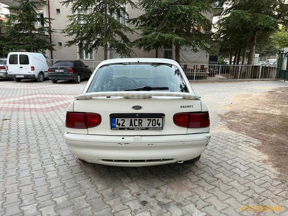 Sahibinden Ford Escort 1.6 CL 1995 Model Konya