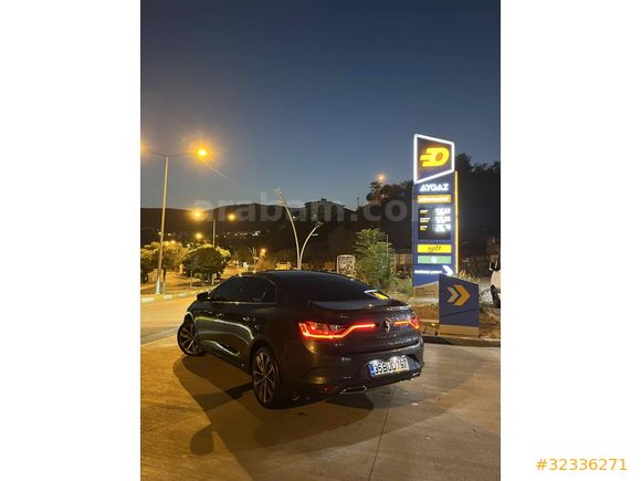 Sahibinden Renault Megane 1.3 TCe Icon 2023 Model 