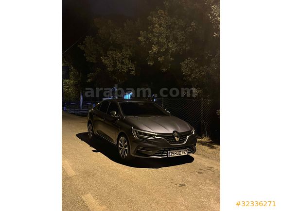 Sahibinden Renault Megane 1.3 TCe Icon 2023 Model 