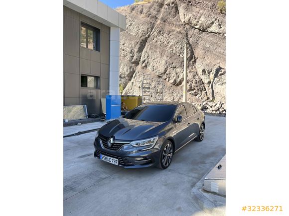 Sahibinden Renault Megane 1.3 TCe Icon 2023 Model 