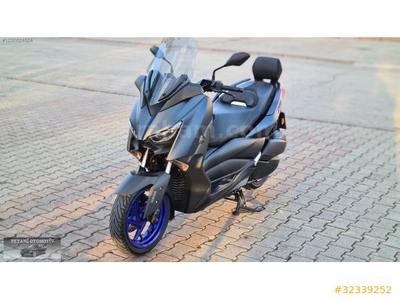 2022 model EURO 5 İCON BLUE 6.300 KM DE X MAX 250