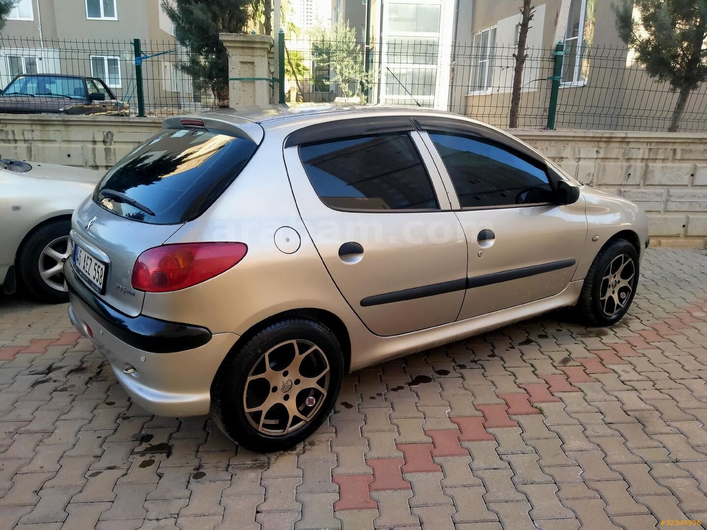 Sahibinden Peugeot 206 1.4 HDi X-Design 2006 Model Kahramanmaraş 310.000 km Bej 2