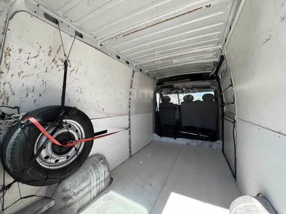 Galeriden Renault Master 2.5 dCi 10.8 m3 2008 Model Antalya