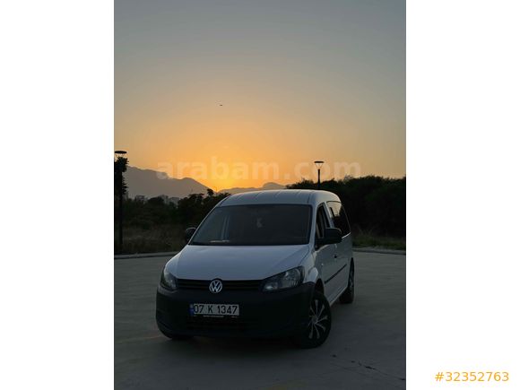 VOLKSWAGEN 2015 MODEL CAMLI MAXİ VAN