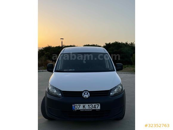 VOLKSWAGEN 2015 MODEL CAMLI MAXİ VAN