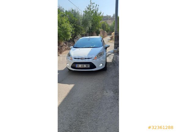 Sahibinden Ford Fiesta 1.4 TDCi Trend 2010 Model