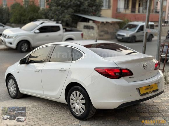 DURMUŞLAR 2017 OPEL ASTRA 1.6 EDİTİON PLUS MANUEL BOYASIZ