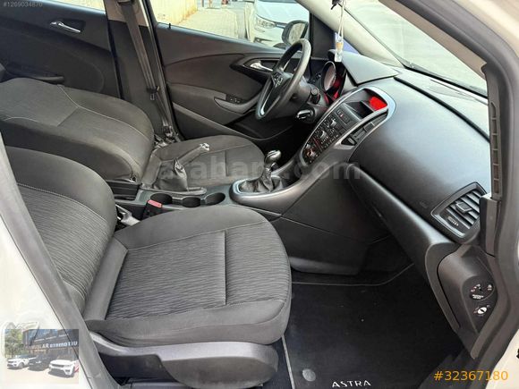DURMUŞLAR 2017 OPEL ASTRA 1.6 EDİTİON PLUS MANUEL BOYASIZ