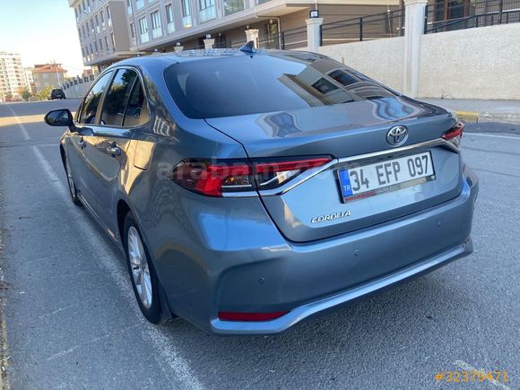 ilk sahibinden Toyota Corolla 1.5 Dream 2021 Model