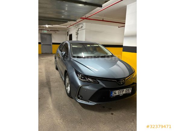 ilk sahibinden Toyota Corolla 1.5 Dream 2021 Model
