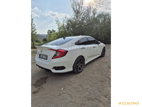 Sahibinden Honda Civic 1.5 i-VTEC Executive Plus 2020 Model Samsun