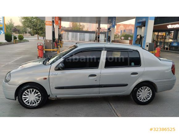 Sahibinden Renault Clio 1.4 RNA 2000 Model