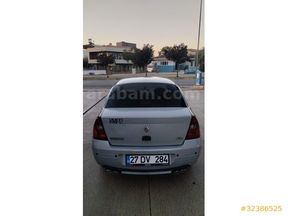 Sahibinden Renault Clio 1.4 RNA 2000 Model