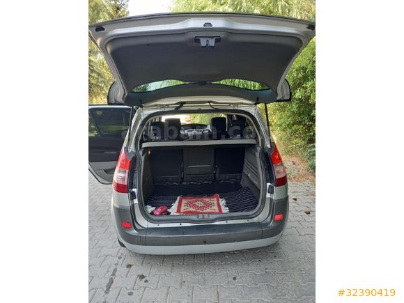 Sahibinden Renault Scenic 1.6 Dynamique 2005 Model