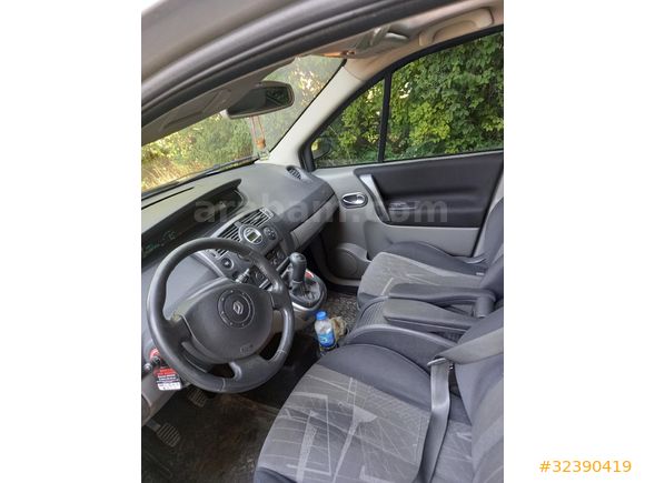 Sahibinden Renault Scenic 1.6 Dynamique 2005 Model