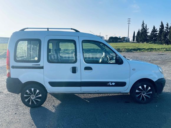 Sahibinden Renault Kangoo Multix 1.5 dCi Authentique 2008 Model 