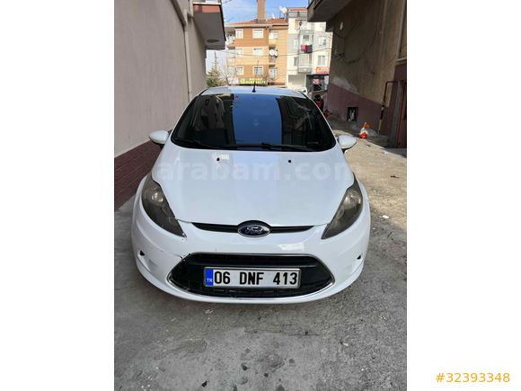 Aciliyetten dolayı fiyat düşmüştür. Ford Fiesta 1.4 TDCi Trend 2012 Model  Araç muayenesi 25.11.2027 tarihine kadar geçerlidir. 