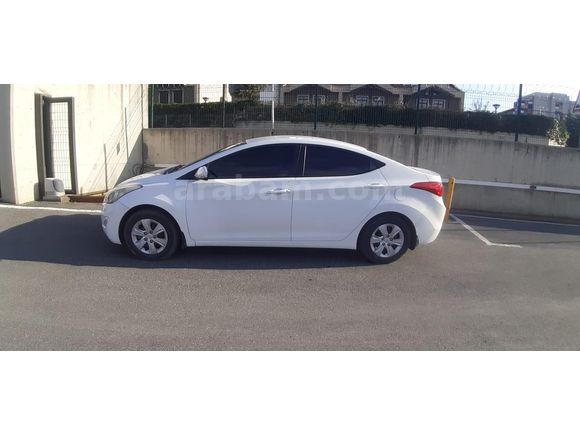 Sahibinden Hyundai Elantra 1.6 D-CVVT Mode 2011 Model İstanbul