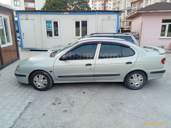 Sahibinden Megan son 3 güne özel 305