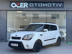ÖZER OTOMOTİVDEN TEMİZ KİA SOUL TAKSİT İMKANI