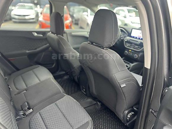 2020 FORD KUGA 1.5ECO BLUE STYLE BAKIMLI VE DÜZGÜN AİLE ARACI