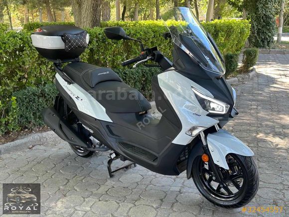 2025 Haziran çıkışlı Hatasız çiziksiz 2500km extralı sym250