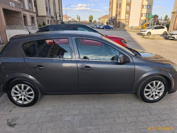 Sahibinden Opel Astra 1.6 Essentia 2011 Model
