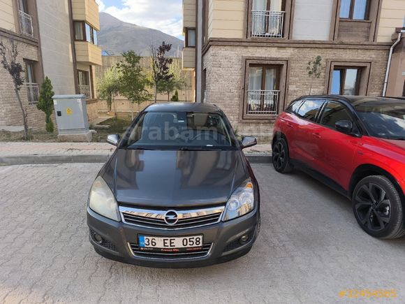 Sahibinden Opel Astra 1.6 Essentia 2011 Model