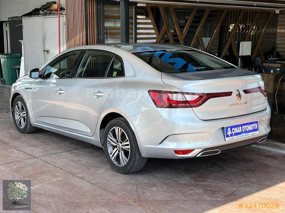 ÇINAR'DAN 2022 MEGANE TOUCH 1.5 BlueDCI 115 BG 7 İLERİ EDC