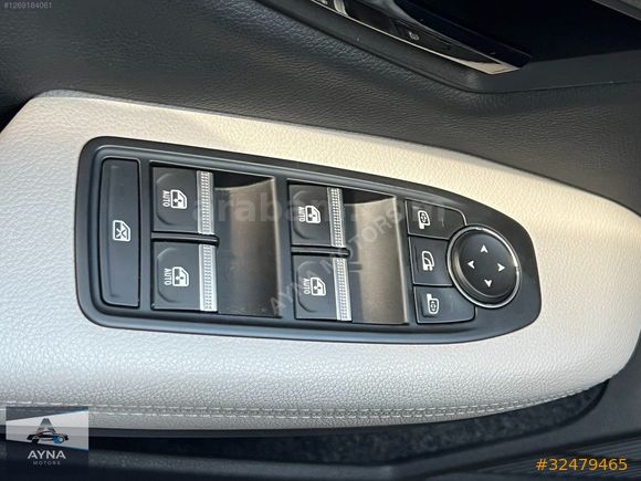 AYNA MOTORS 2023 HATASIZ MEGANE E-TECH İCONİC EV60 16.000 KM