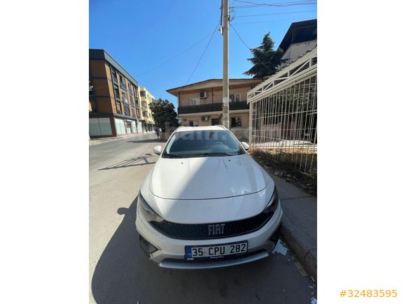 Sahibinden Fiat Egea Cross 1.6 Multijet Lounge 2025 Model İzmir