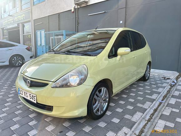 Sahibinden Honda Jazz 1.4 ES 2005 Model 