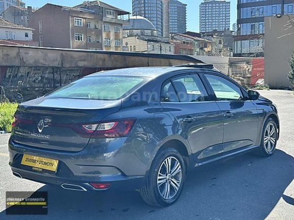 2024 RENAULT MEGANE 1.3 TCE TOUCH 51 BİN KM DEĞİŞENSİZ