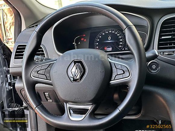 2024 RENAULT MEGANE 1.3 TCE TOUCH 51 BİN KM DEĞİŞENSİZ